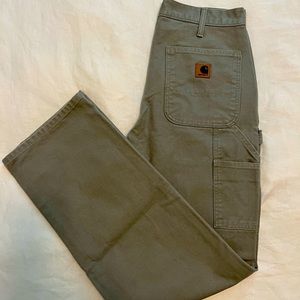 Carhartt Cargo Pants. 100% cotton, original dungaree fit.